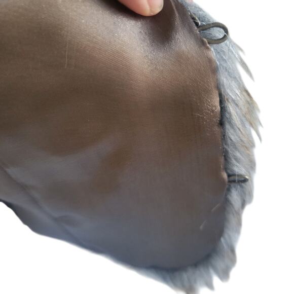 Y2k GUESS Faux Coyote Fur Vest Tan XS NWT Mob Wife Heritage Boho Festival - Picture 15 of 16